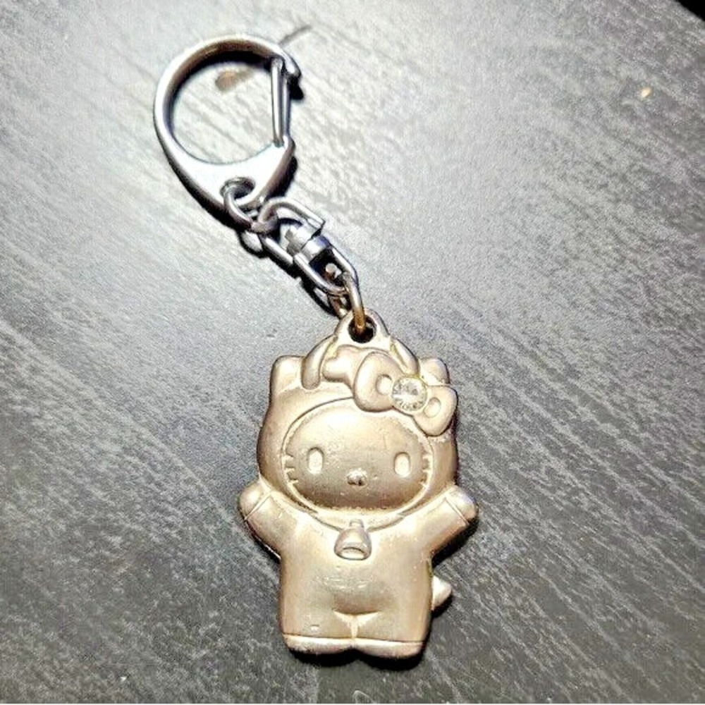 Imported Vintage Retro Rare Helly Kitty keychain pendant '76 '99 Sanrio Charm